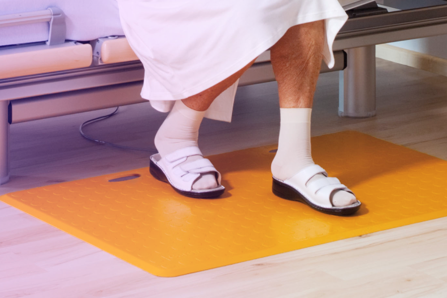 Klingelmatte im Pflegezimmer und die Alternative mit Livy Care